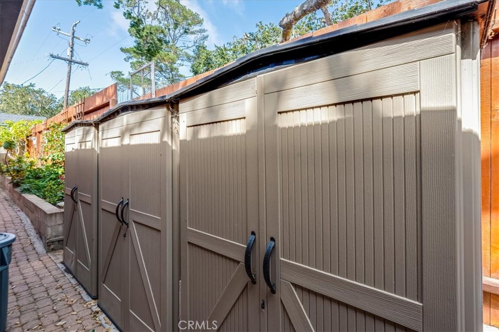 1700 Downing Ave, Cambria, CA 93428