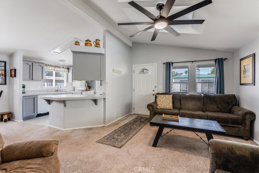3860 S Higuera, San Luis Obispo, CA 93401
