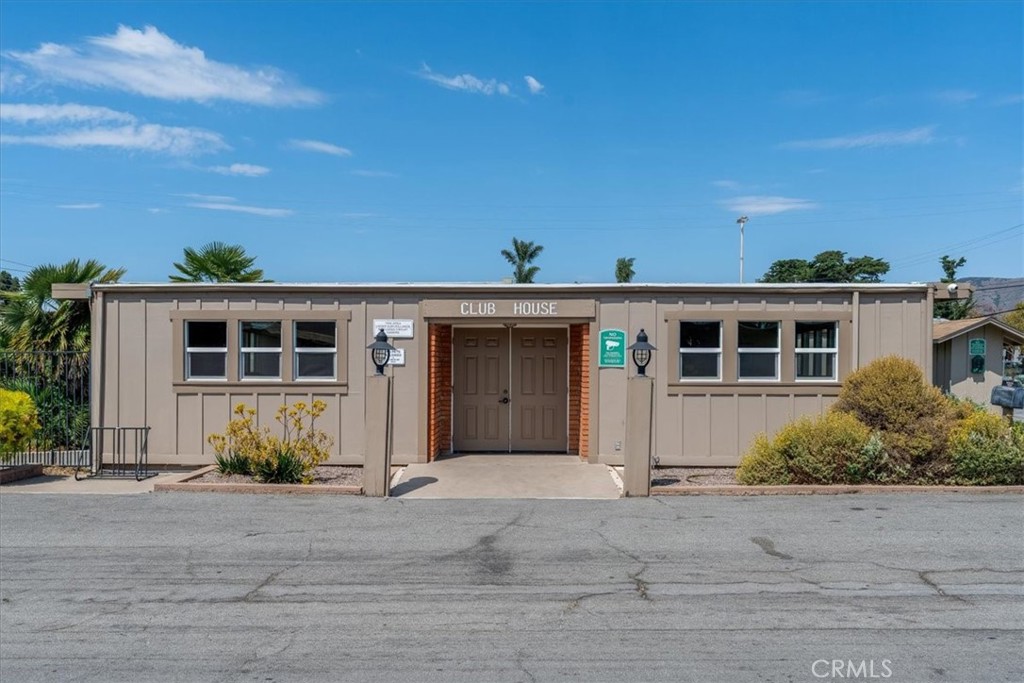 3860 S Higuera, San Luis Obispo, CA 93401