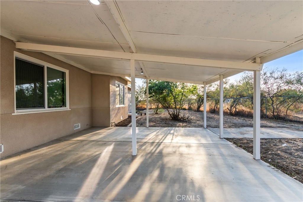 900 W Mount Whitney, Riverdale, CA 93656