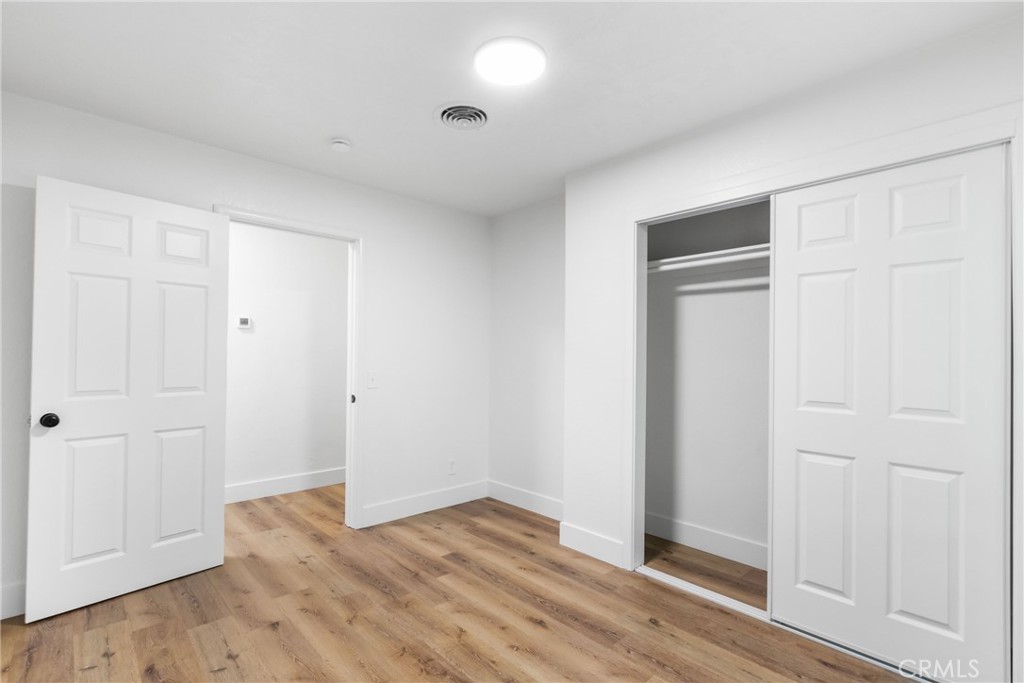 900 W Mount Whitney, Riverdale, CA 93656