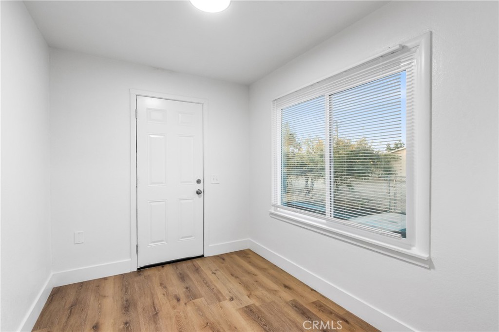 900 W Mount Whitney, Riverdale, CA 93656