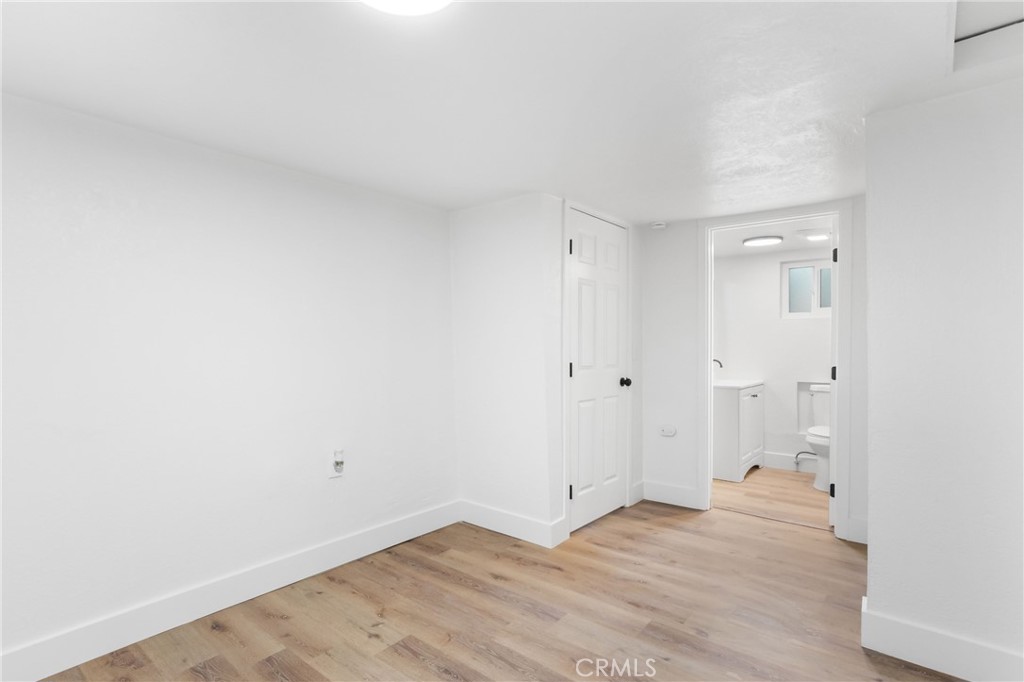 900 W Mount Whitney, Riverdale, CA 93656