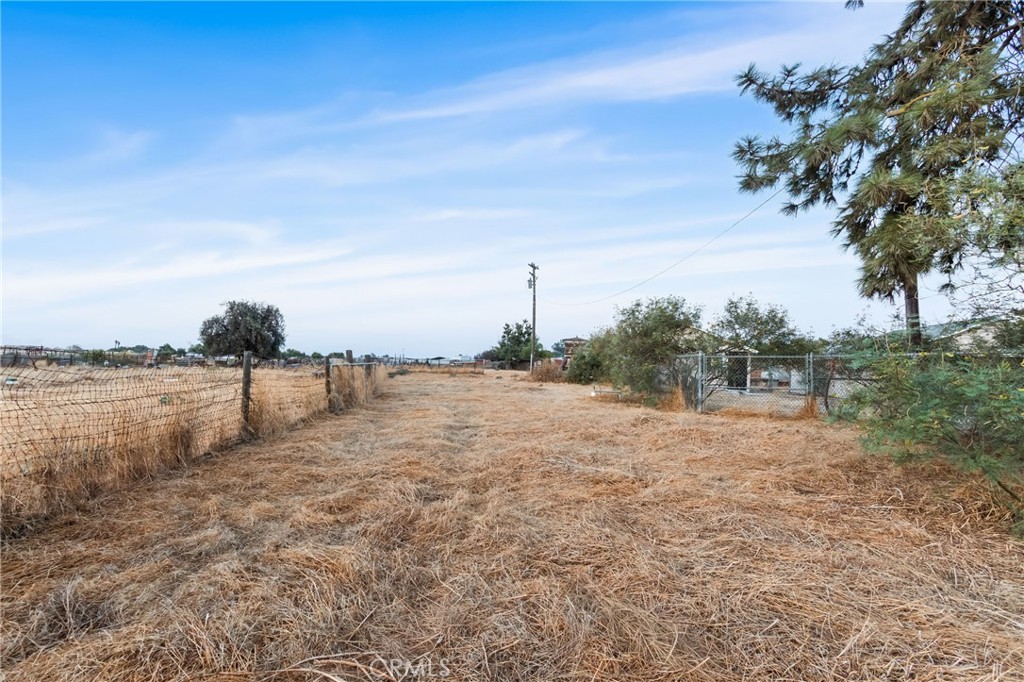 900 W Mount Whitney, Riverdale, CA 93656