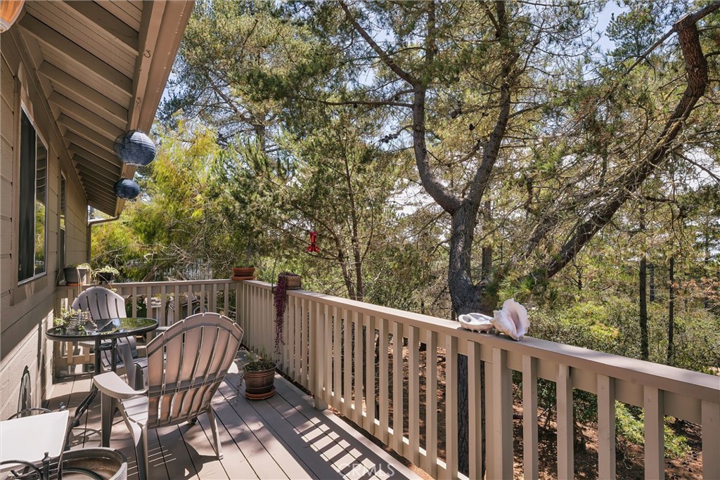 1965 Norwich Ave, Cambria, CA 93428