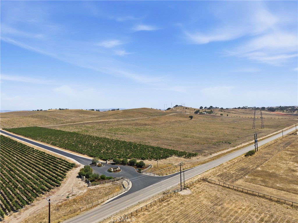 3633 Michele Circle, Paso Robles, CA 93446
