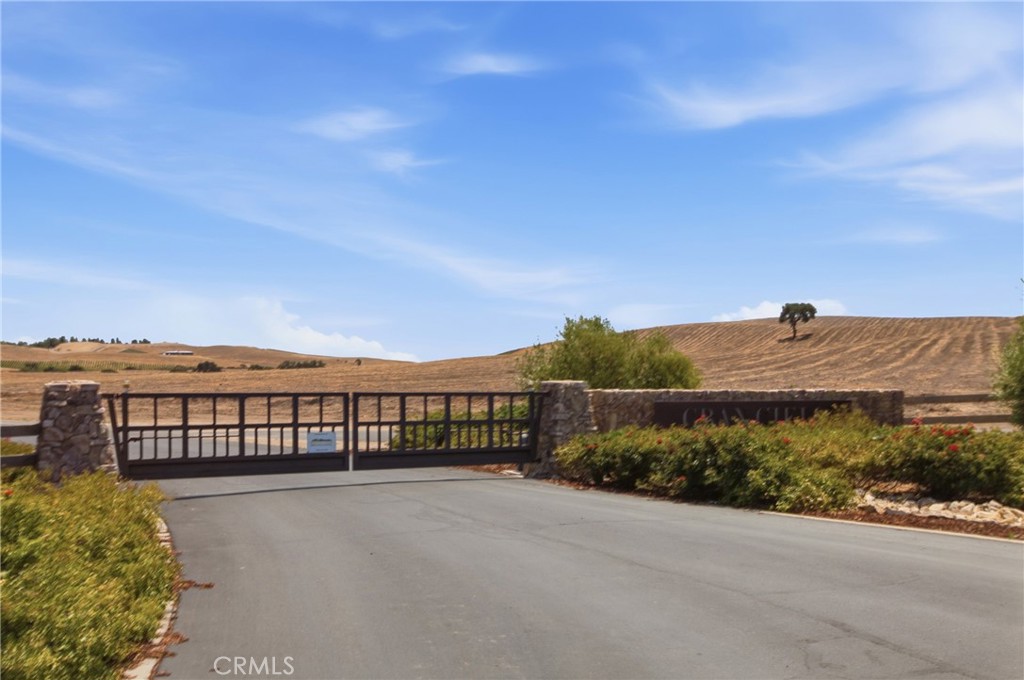 3633 Michele Circle, Paso Robles, CA 93446