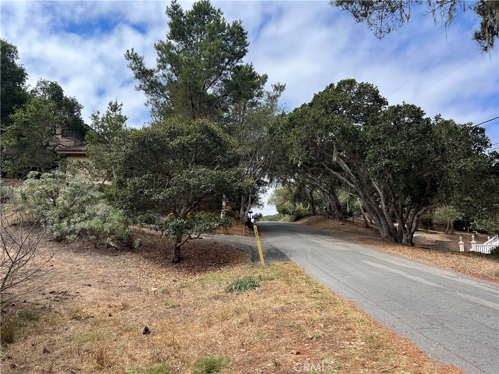 1280 Warren Rd, Cambria, CA 93428