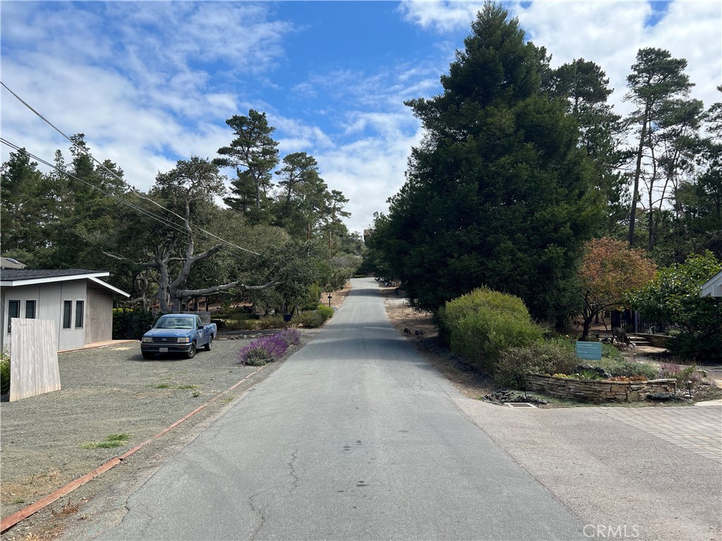 1280 Warren Rd, Cambria, CA 93428