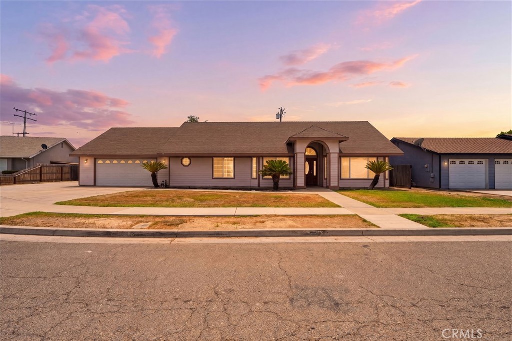 1487 Boyd Ct, Tulare, CA 93274
