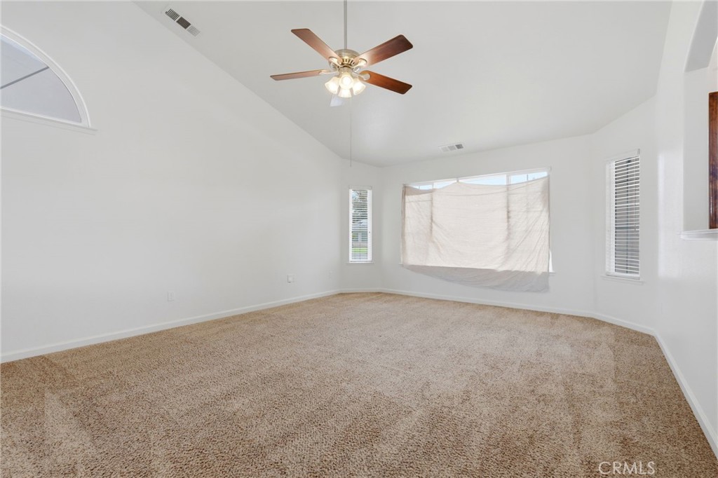 1487 Boyd Ct, Tulare, CA 93274