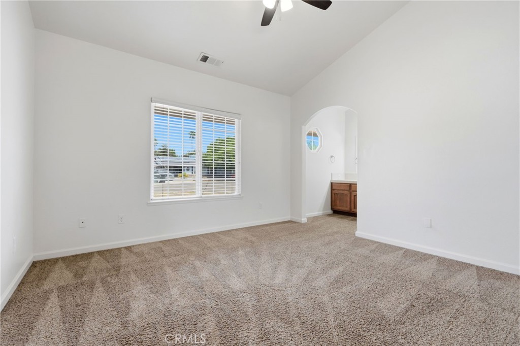 1487 Boyd Ct, Tulare, CA 93274