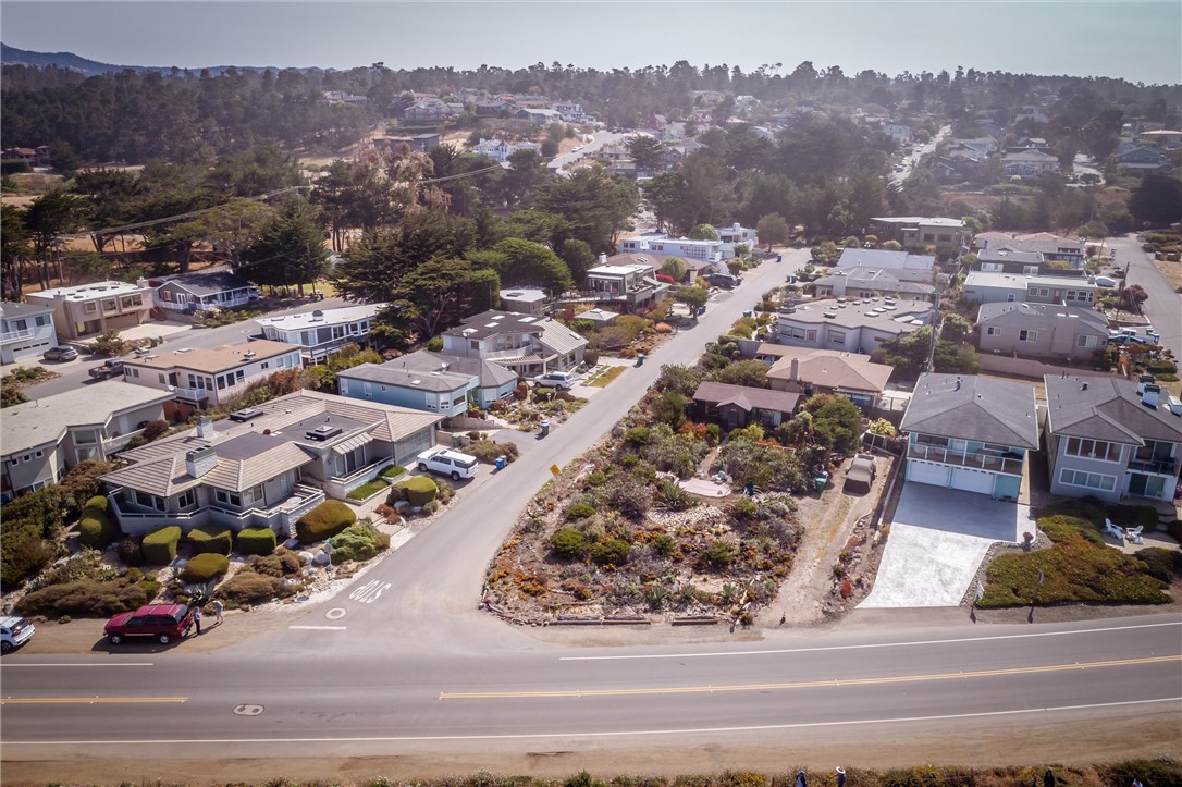 5978 Moonstone Beach Dr, Cambria, CA 93428