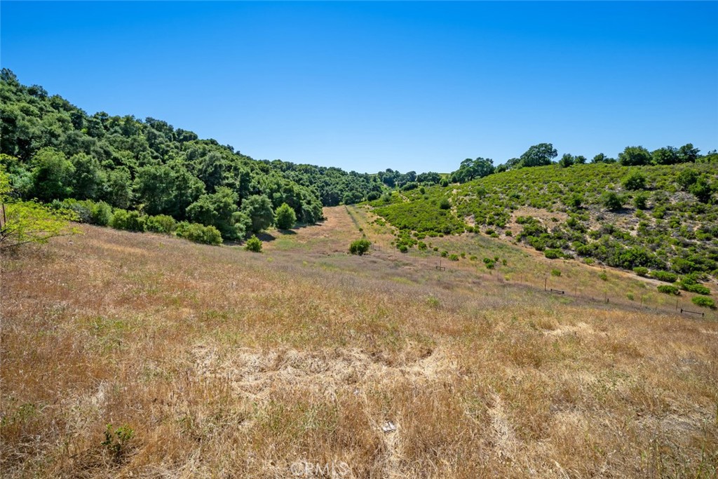 3065 Township Road, Paso Robles, CA 93446