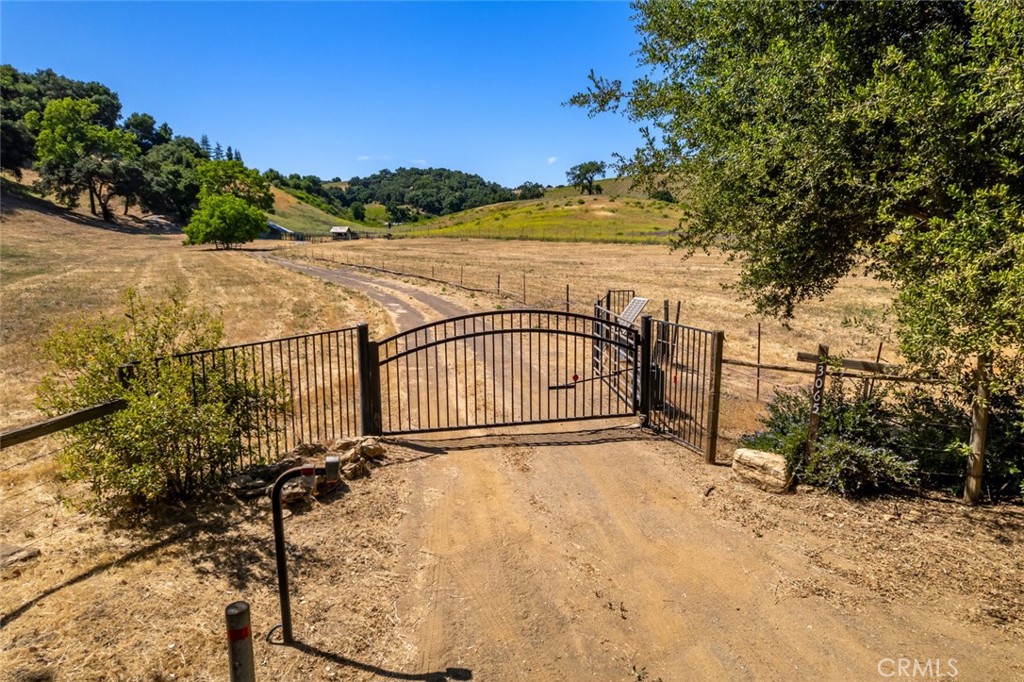 3065 Township Road, Paso Robles, CA 93446