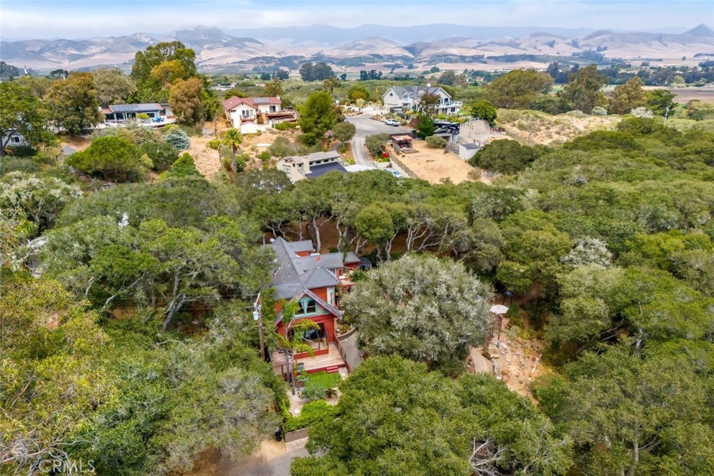 1550 Bayview Heights, Los Osos, CA 93402
