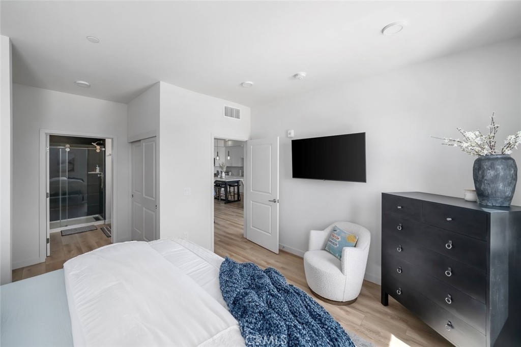 2475 Victoria Ave #404, San Luis Obispo, CA 93401