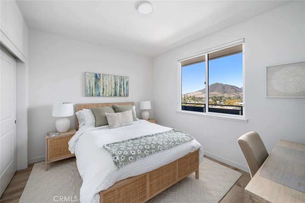 2475 Victoria Ave #404, San Luis Obispo, CA 93401
