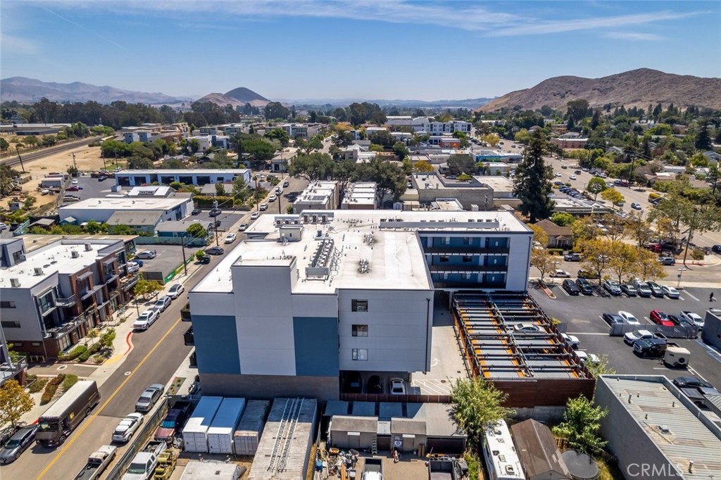 2475 Victoria Ave #404, San Luis Obispo, CA 93401