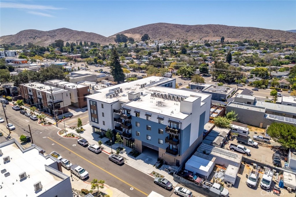 2475 Victoria Ave #404, San Luis Obispo, CA 93401