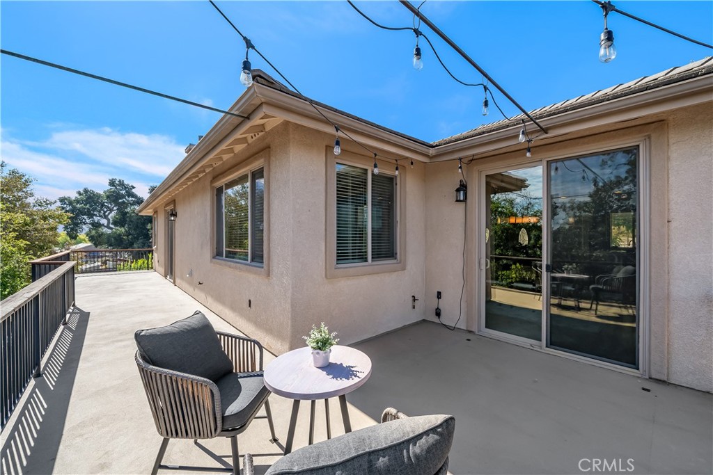 725 Red Cloud Rd, Paso Robles, CA 93446
