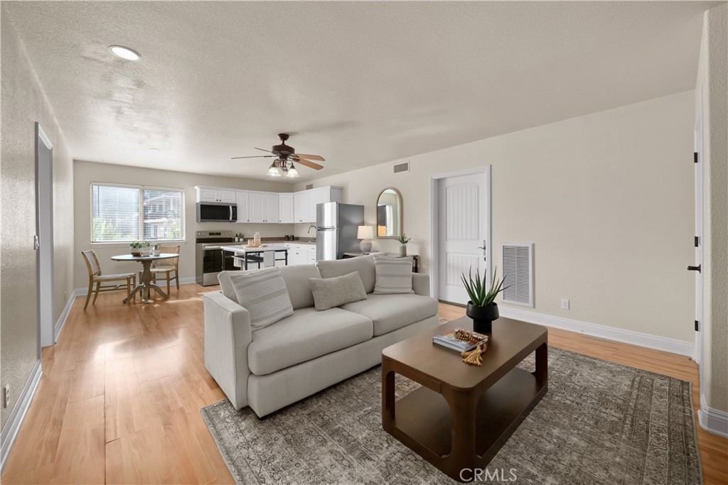 725 Red Cloud Rd, Paso Robles, CA 93446