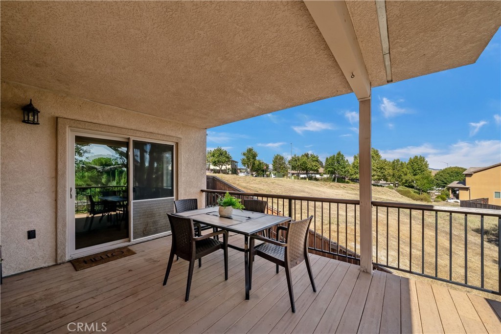 725 Red Cloud Rd, Paso Robles, CA 93446
