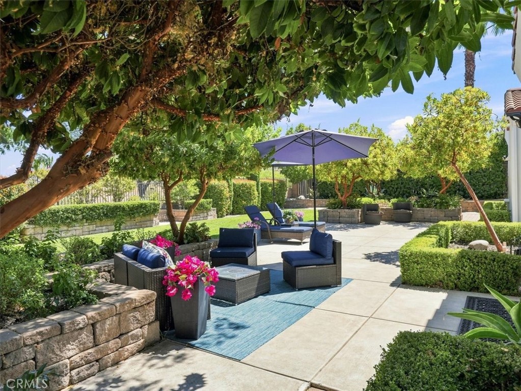 951 Vista Cerro Dr, Paso Robles, CA 93446