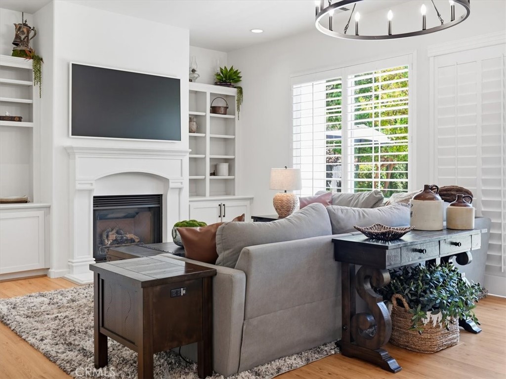 951 Vista Cerro Dr, Paso Robles, CA 93446