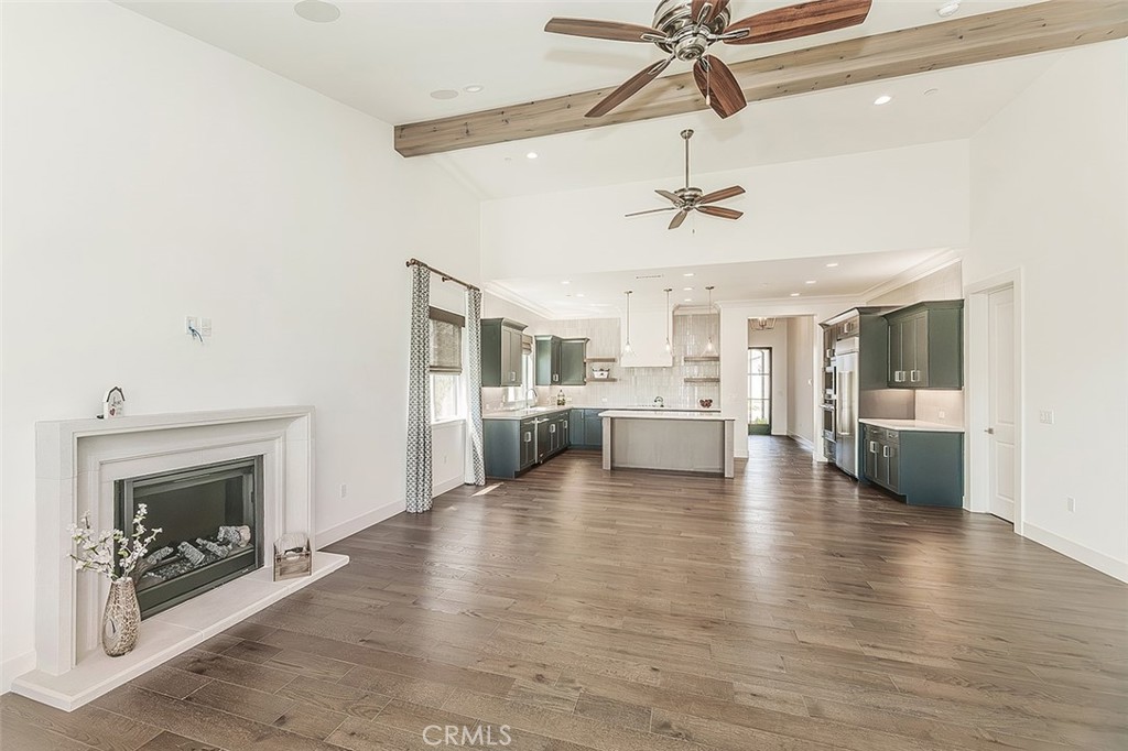 2825 E Beech Tree, Clovis, CA 93619