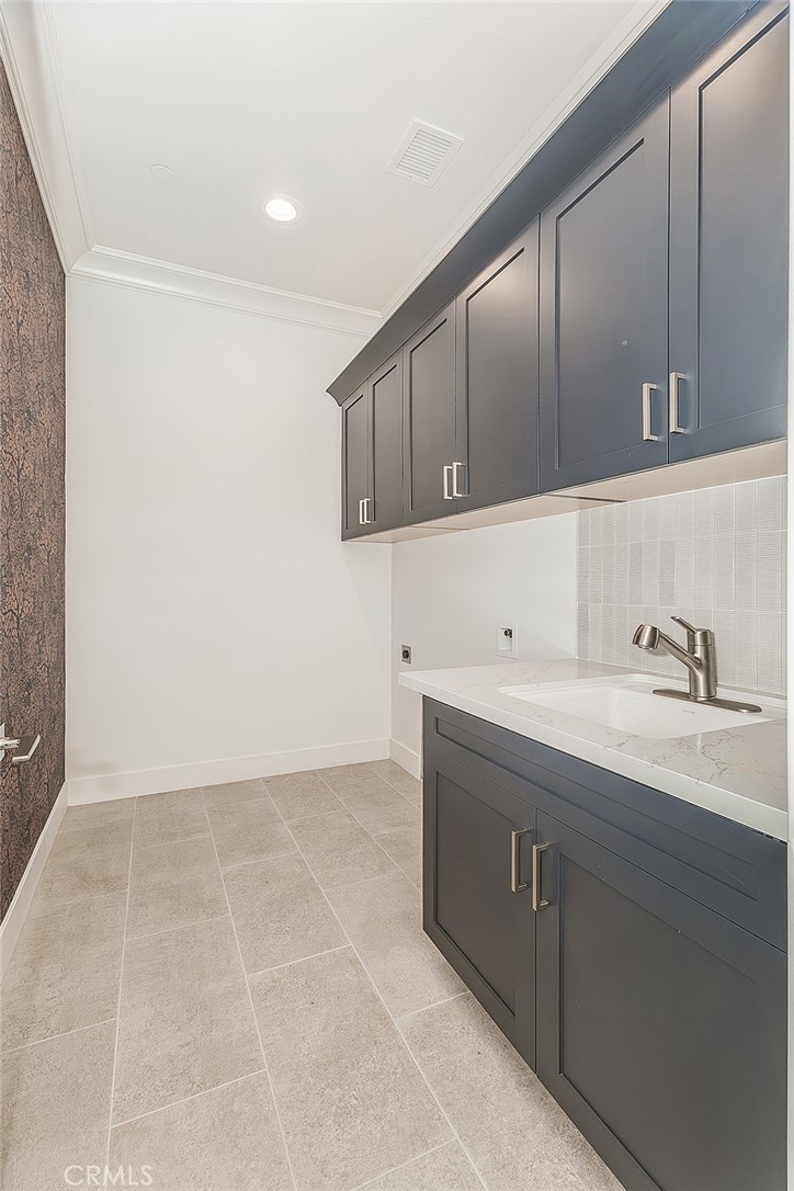 2825 E Beech Tree, Clovis, CA 93619
