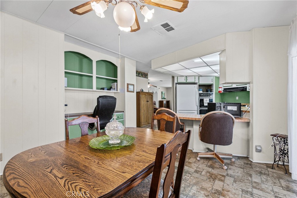 10961 Las Casitas, Atascadero, CA 93422