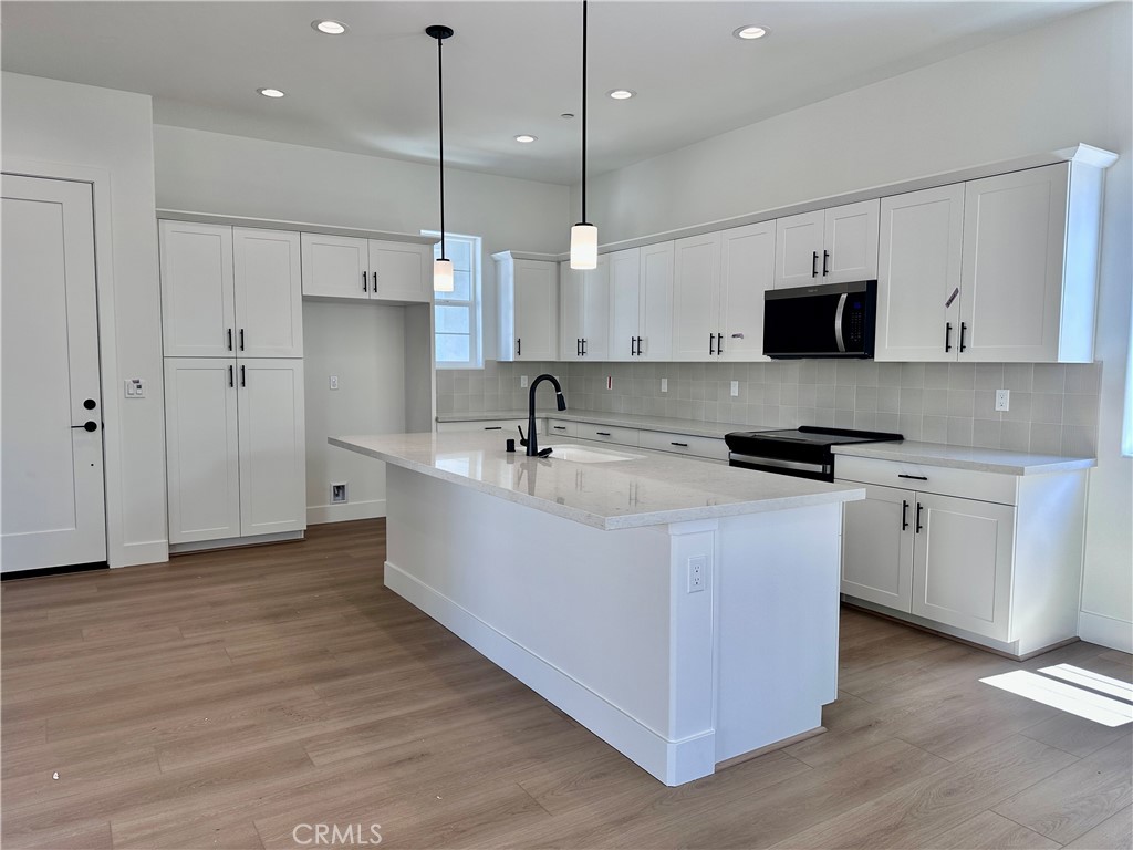 243 Kitty Hawk Ct, San Luis Obispo, CA 93401