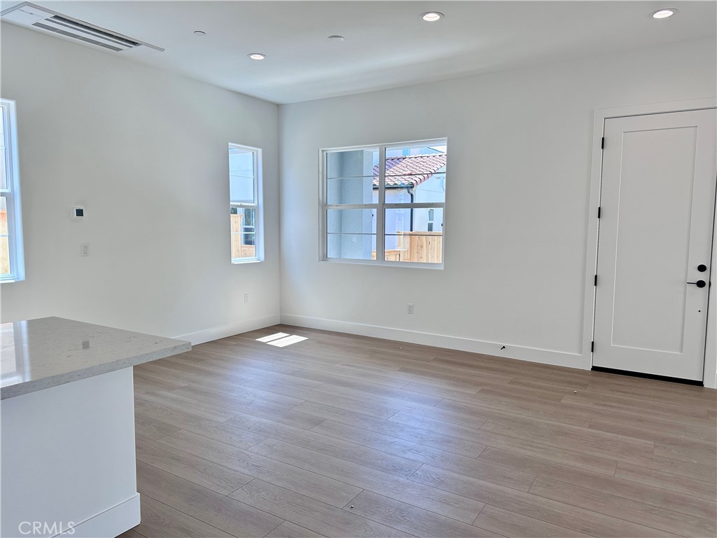 243 Kitty Hawk Ct, San Luis Obispo, CA 93401