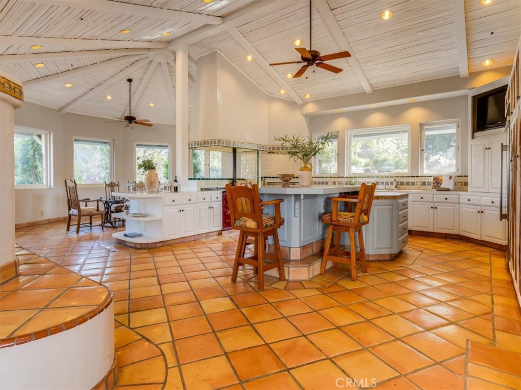 1220 Bassi, San Luis Obispo, CA 93405