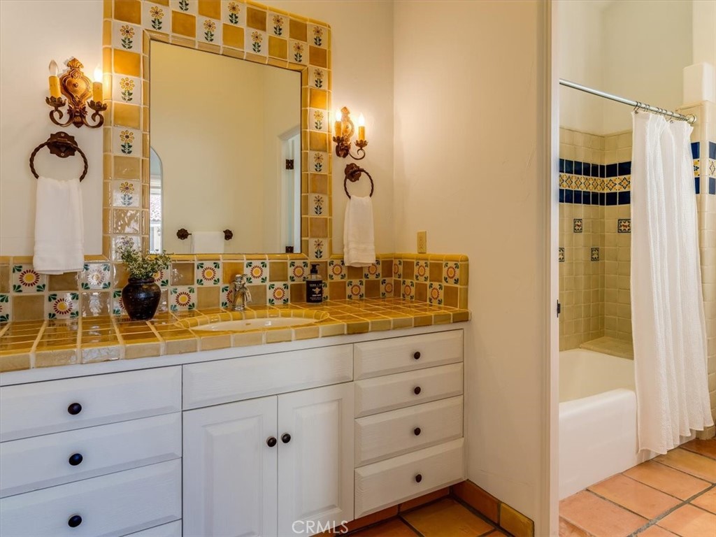 1220 Bassi, San Luis Obispo, CA 93405