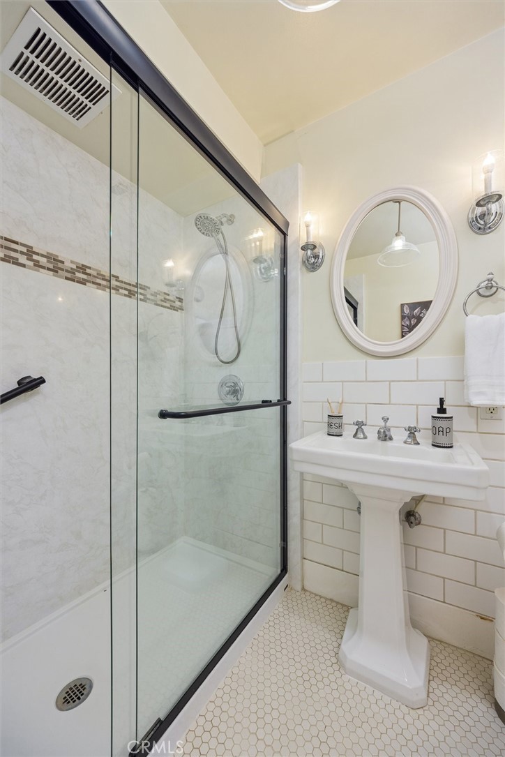1910 Ruth St, San Luis Obispo, CA 93401