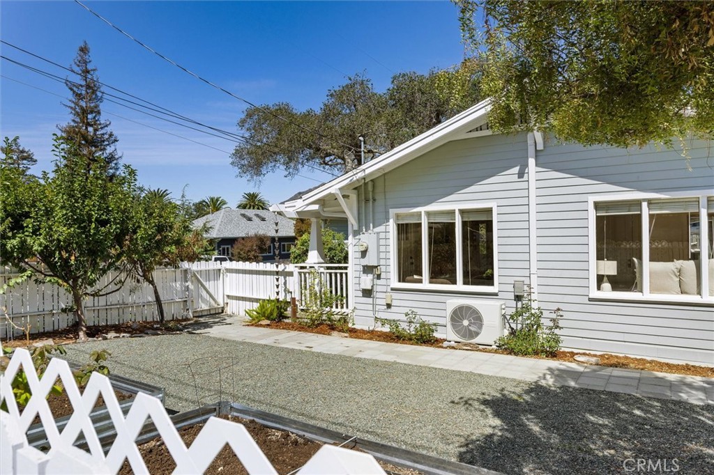 1910 Ruth St, San Luis Obispo, CA 93401