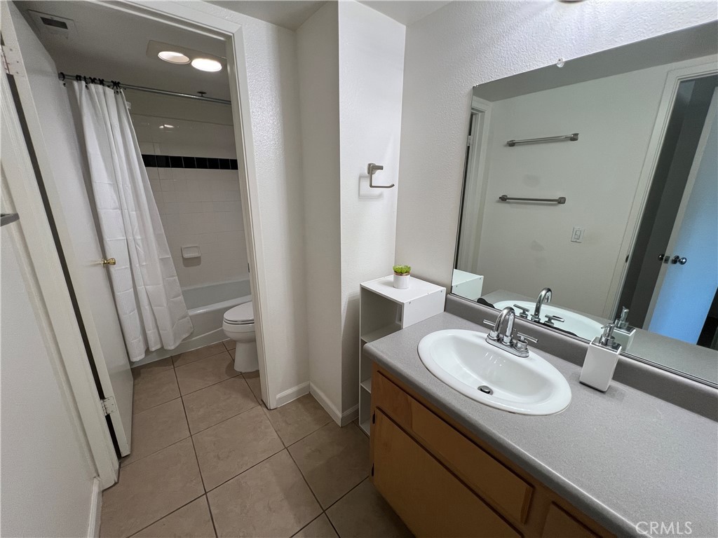 1239 E Foothill Blvd #205, San Luis Obispo, CA 93405