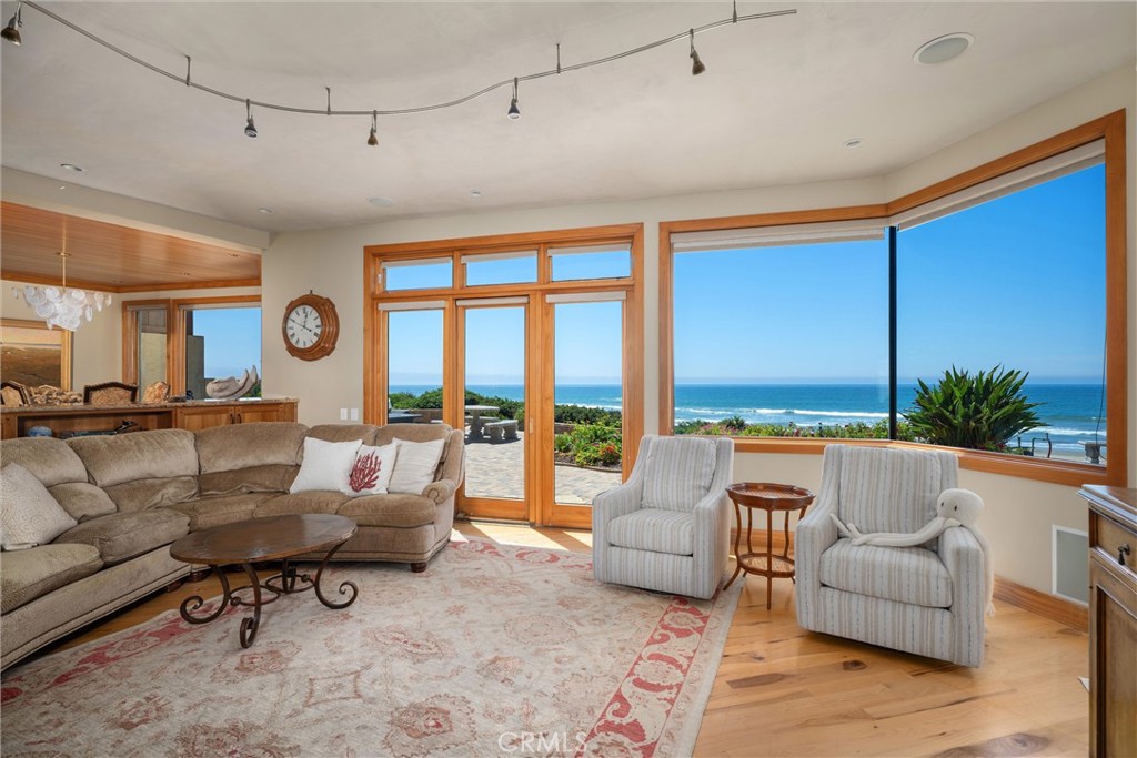 2618 Studio Dr, Cayucos, CA 93430