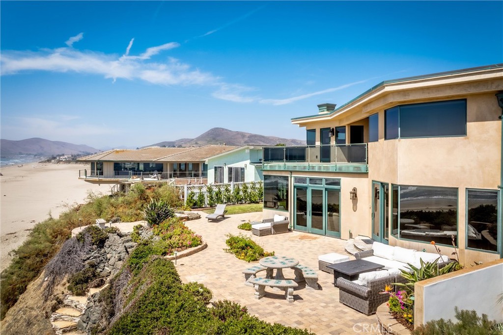 2618 Studio Dr, Cayucos, CA 93430