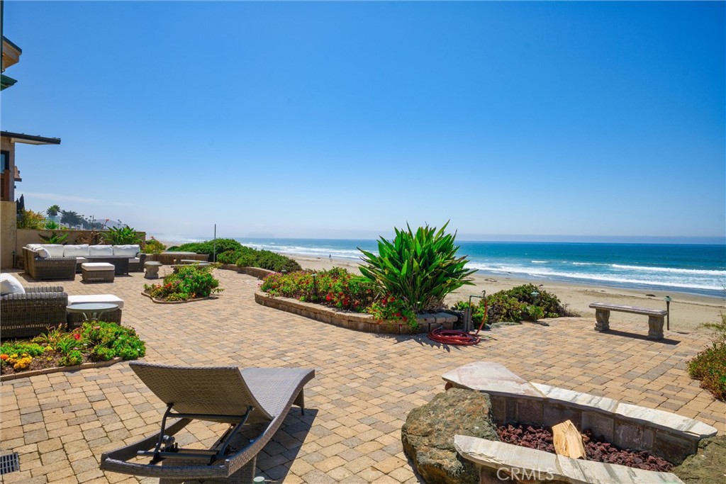 2618 Studio Dr, Cayucos, CA 93430