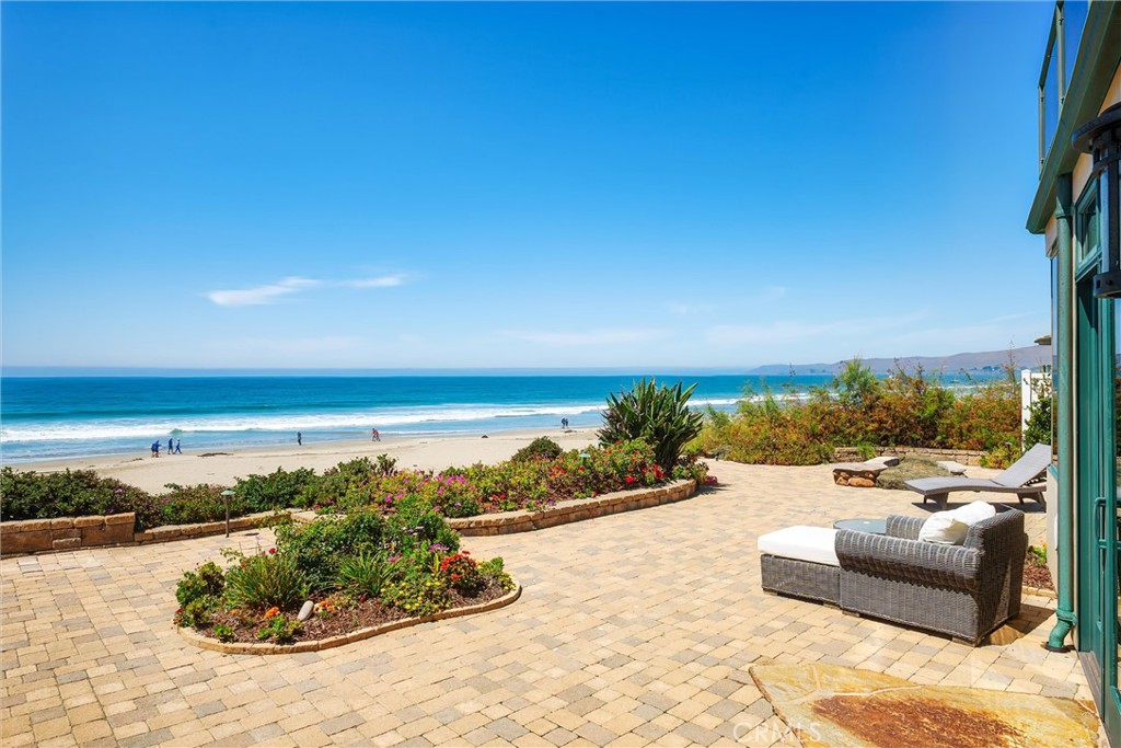 2618 Studio Dr, Cayucos, CA 93430