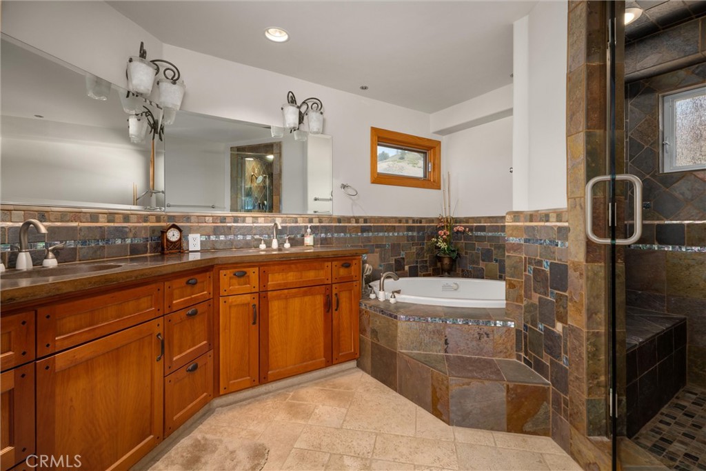 2618 Studio Dr, Cayucos, CA 93430