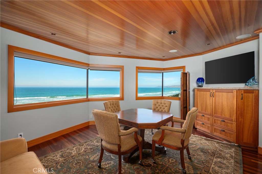 2618 Studio Dr, Cayucos, CA 93430