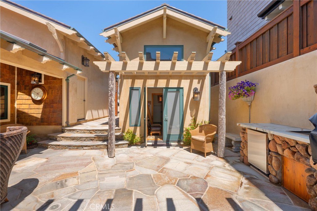 2618 Studio Dr, Cayucos, CA 93430