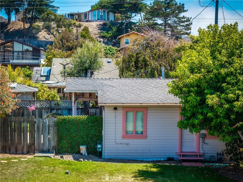 62 12th, Cayucos, CA 93430