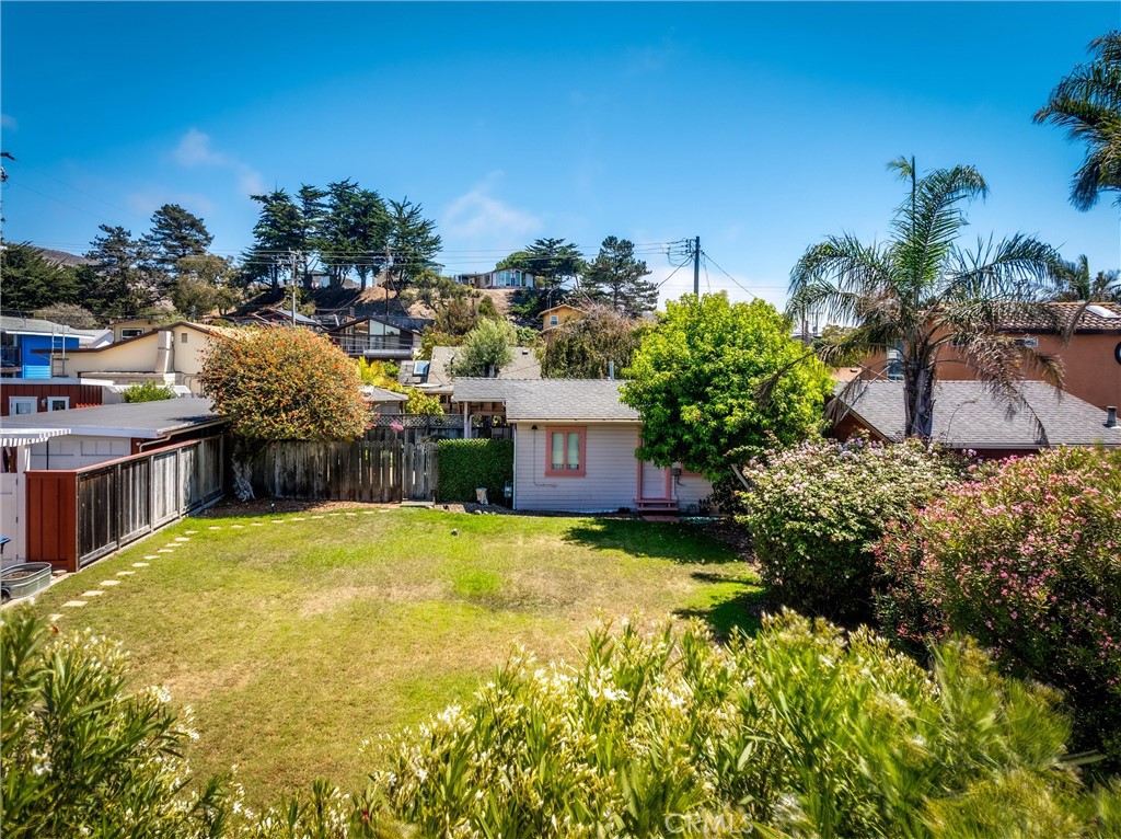62 12th, Cayucos, CA 93430