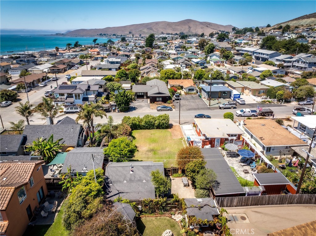 62 12th, Cayucos, CA 93430
