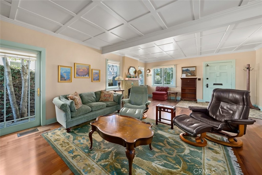 483 Mitchell Drive, San Luis Obispo, CA 93401